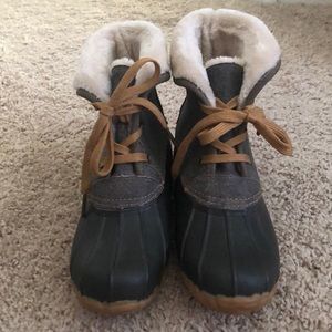 14th & Union Snow Boots Sz 8. Excellent condition!